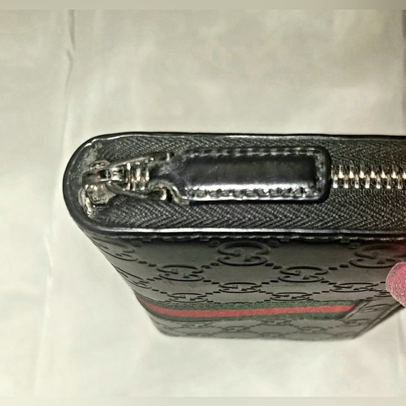 Gucci Black Guccissima Ziparound Leather Wallet - Picture 5 of 8